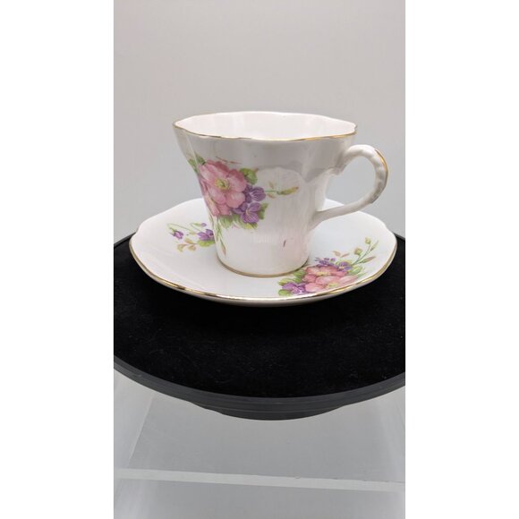 Royal Imperial Bone China Floral Teacup & Saucer Vintage England Set - Picture 10 of 16